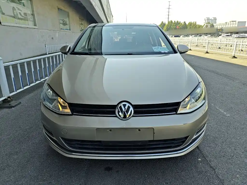 Volkswagen Golf — миниатюра 3