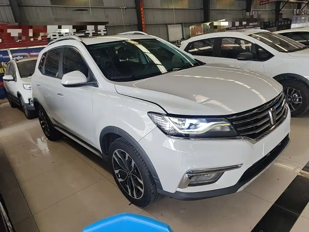 Roewe RX5 — миниатюра 4