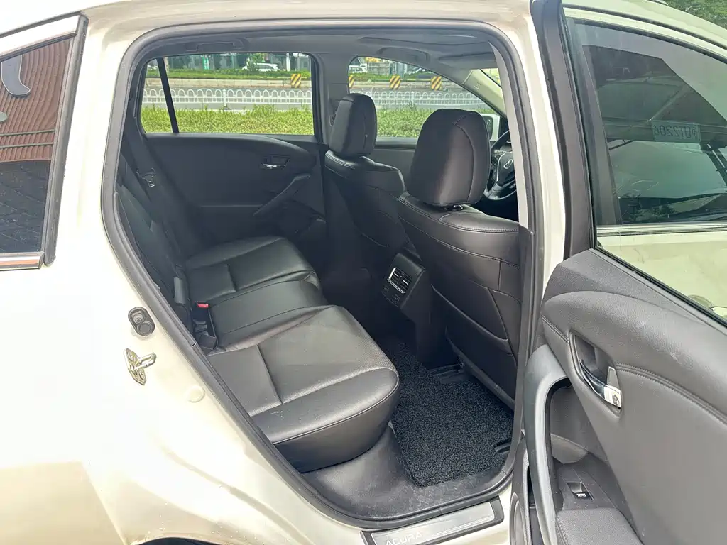 Acura RDX (Import) — миниатюра 9