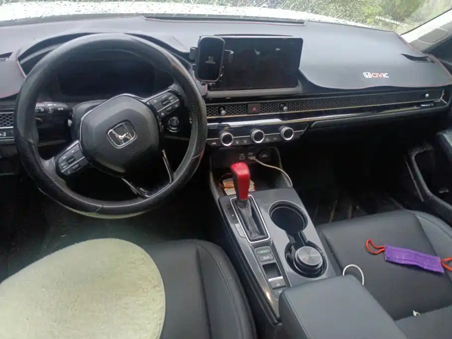 Honda Civic — миниатюра 12