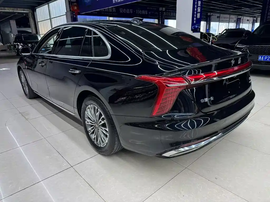 Hongqi Hongqi H5 — миниатюра 7