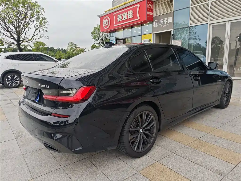 BMW 3 Series — миниатюра 5