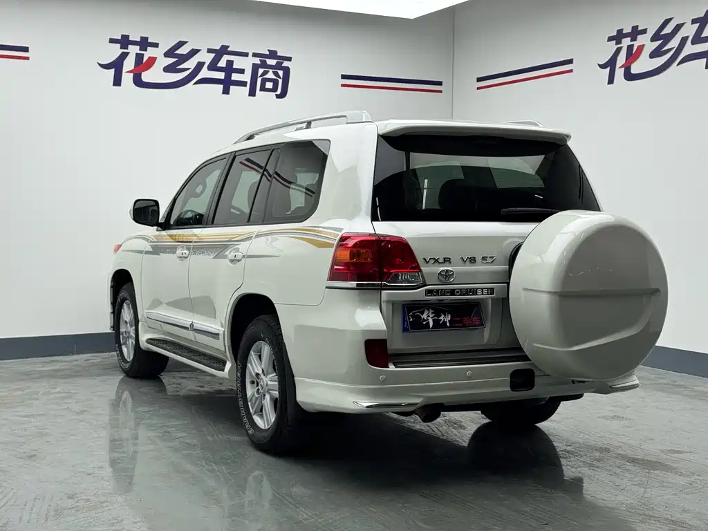 Toyota Land Cruiser — миниатюра 14