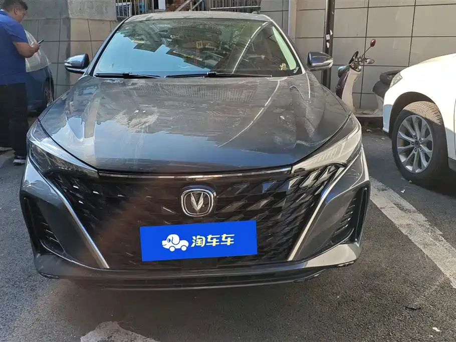 Changan Eado 2025 PLUS 1.5L MT Luxury