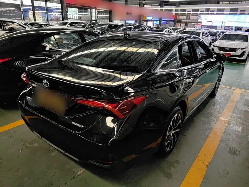 Toyota Avalon — миниатюра 7