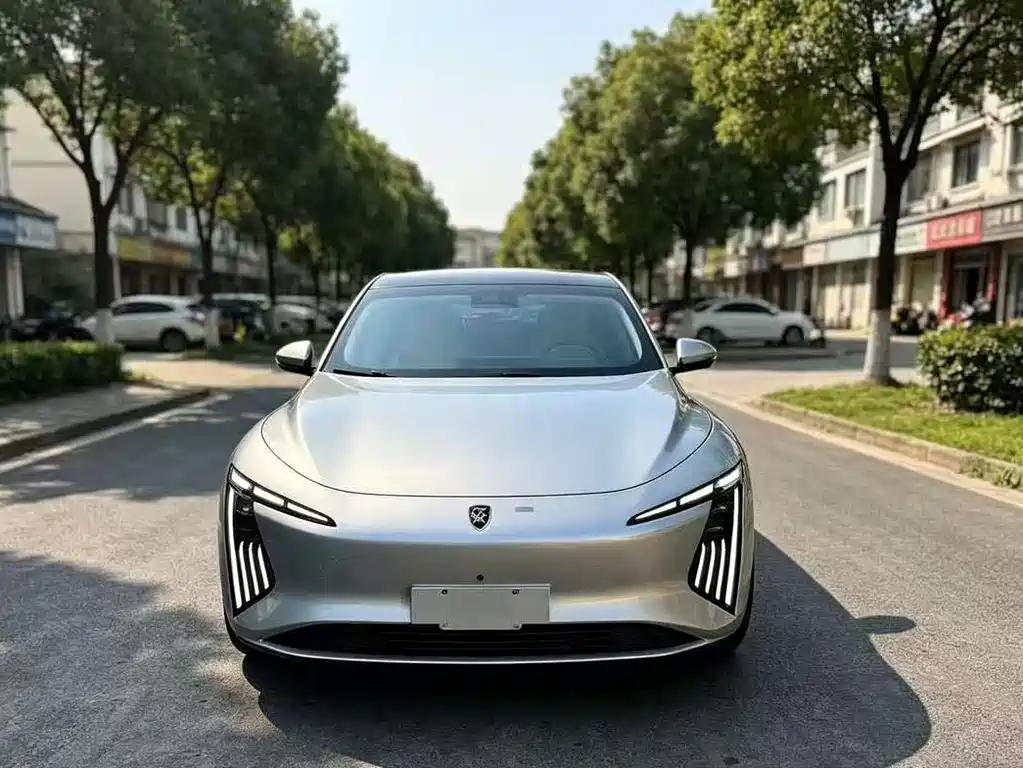 Fengxing Xinghai S7 — миниатюра 2