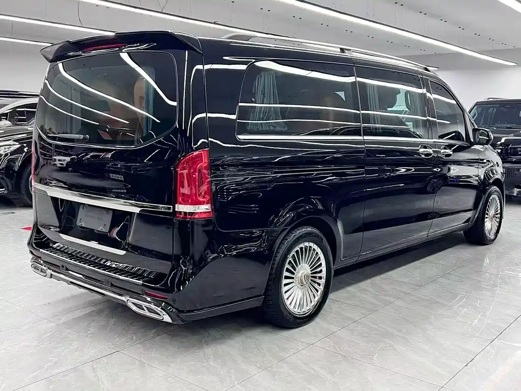 Mercedes-Benz Vito — миниатюра 6