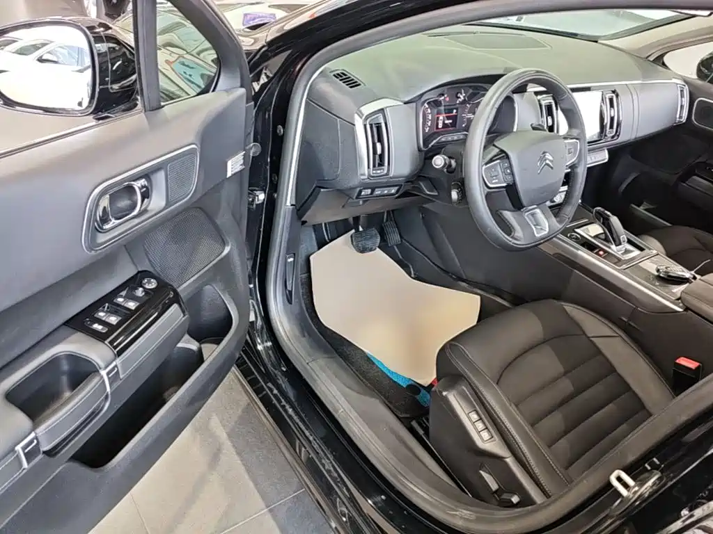 Citroen C6 — миниатюра 16