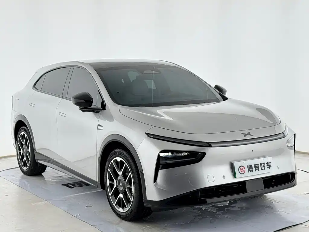 XPeng PengG7 — миниатюра 4