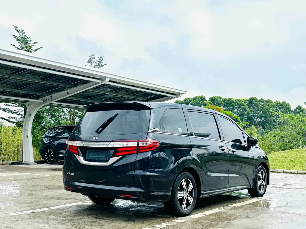 Honda Odyssey 2015 2.4L Comfort