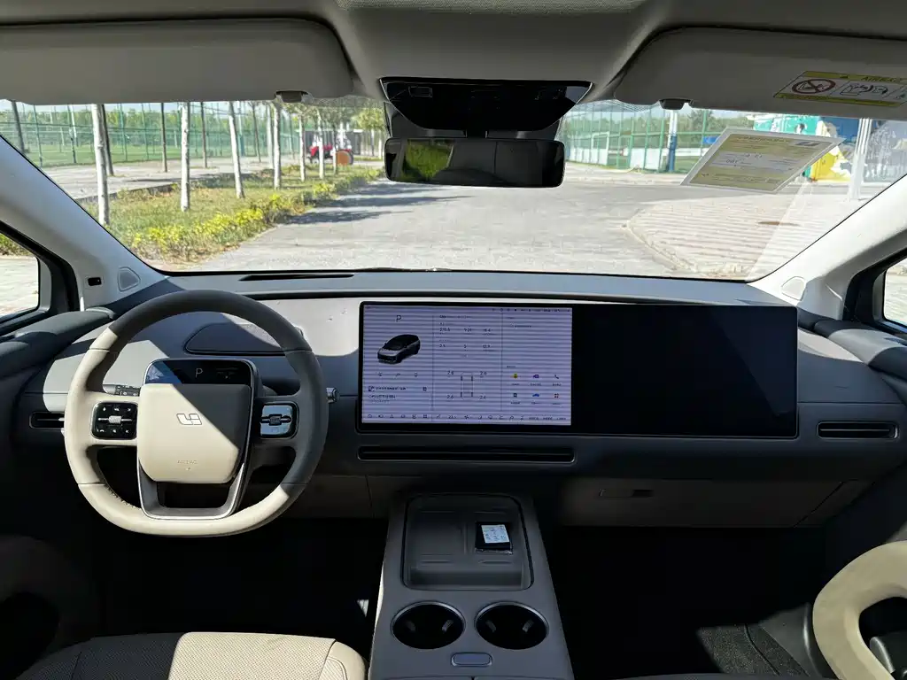 Li Auto Li i8 — миниатюра 7