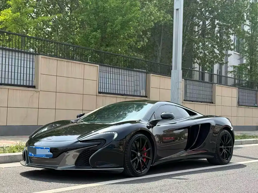 McLaren 12C 2013 3.8T COUPE