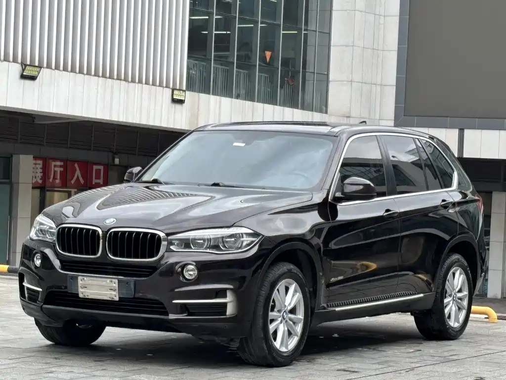 BMW X5 (Import)