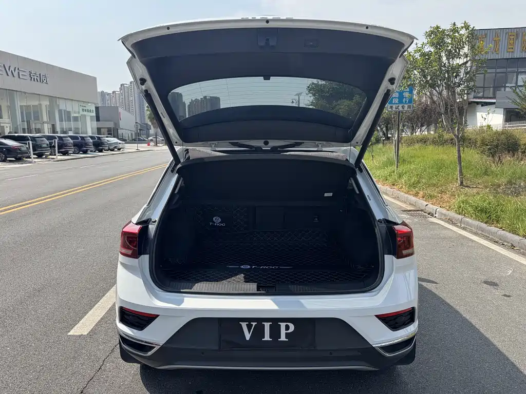 Volkswagen T-Roc 2022 — фото 12