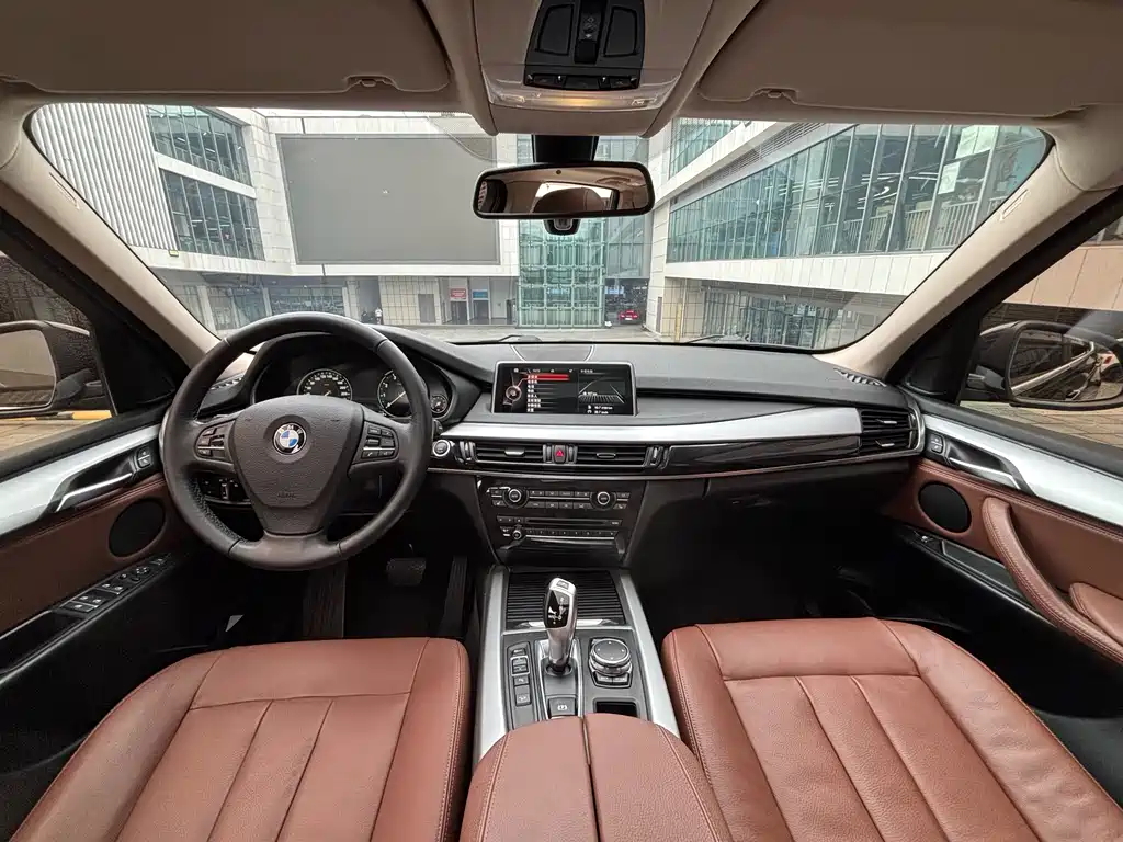 BMW X5 (Import) — миниатюра 5