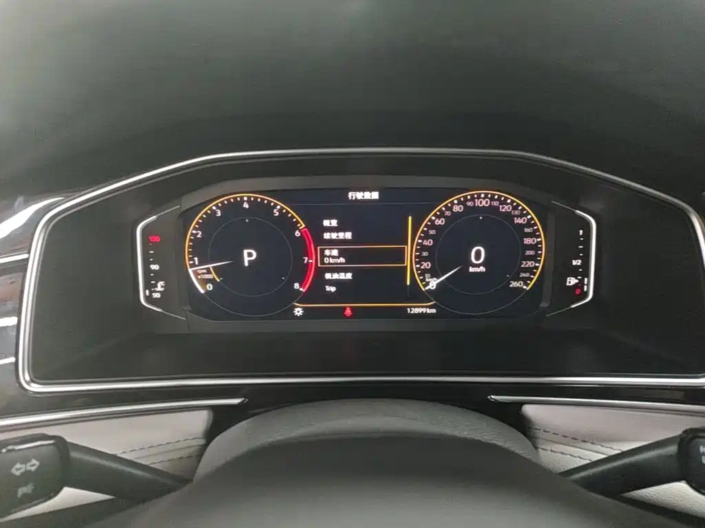 Volkswagen Tiguan L — миниатюра 12