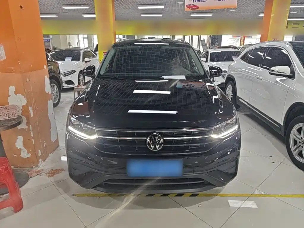 Volkswagen Tiguan L — миниатюра 3
