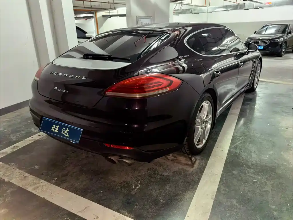 Porsche Panamera 2014 Panamera Executive 3.0T