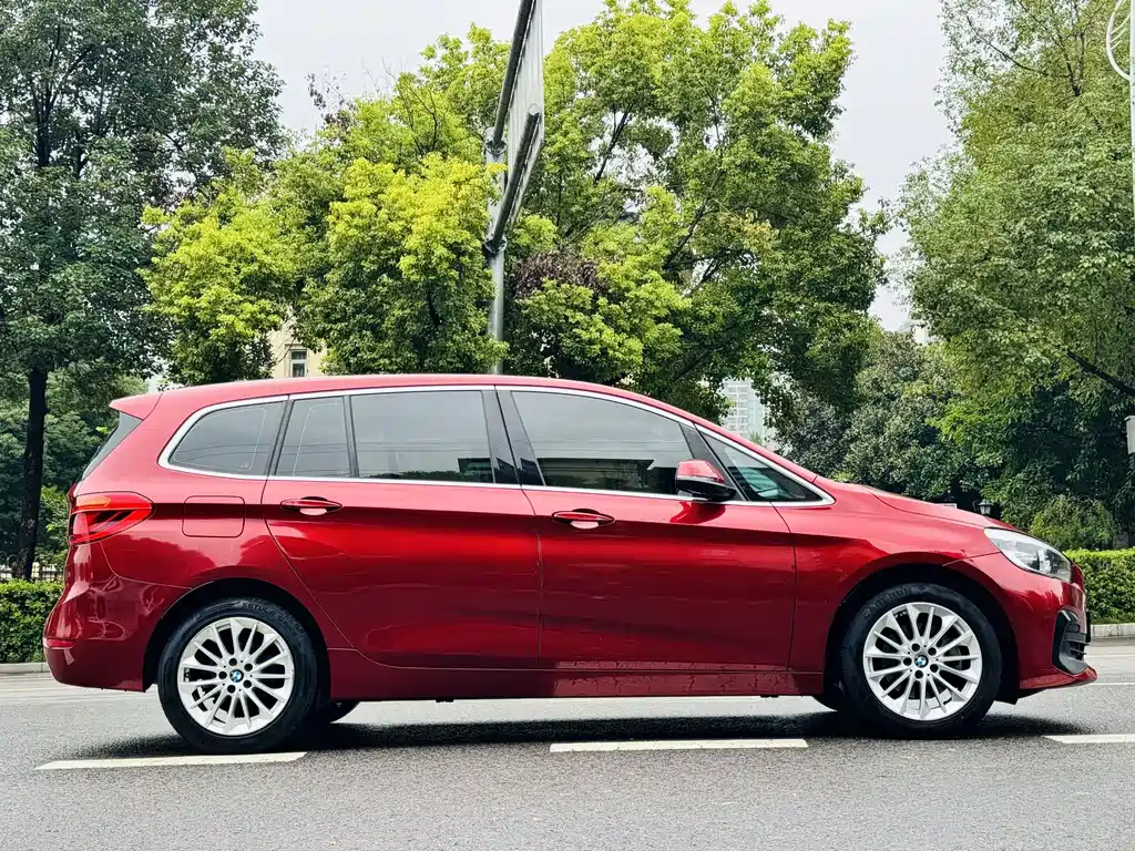 BMW 2 Series Gran Tourer — миниатюра 22