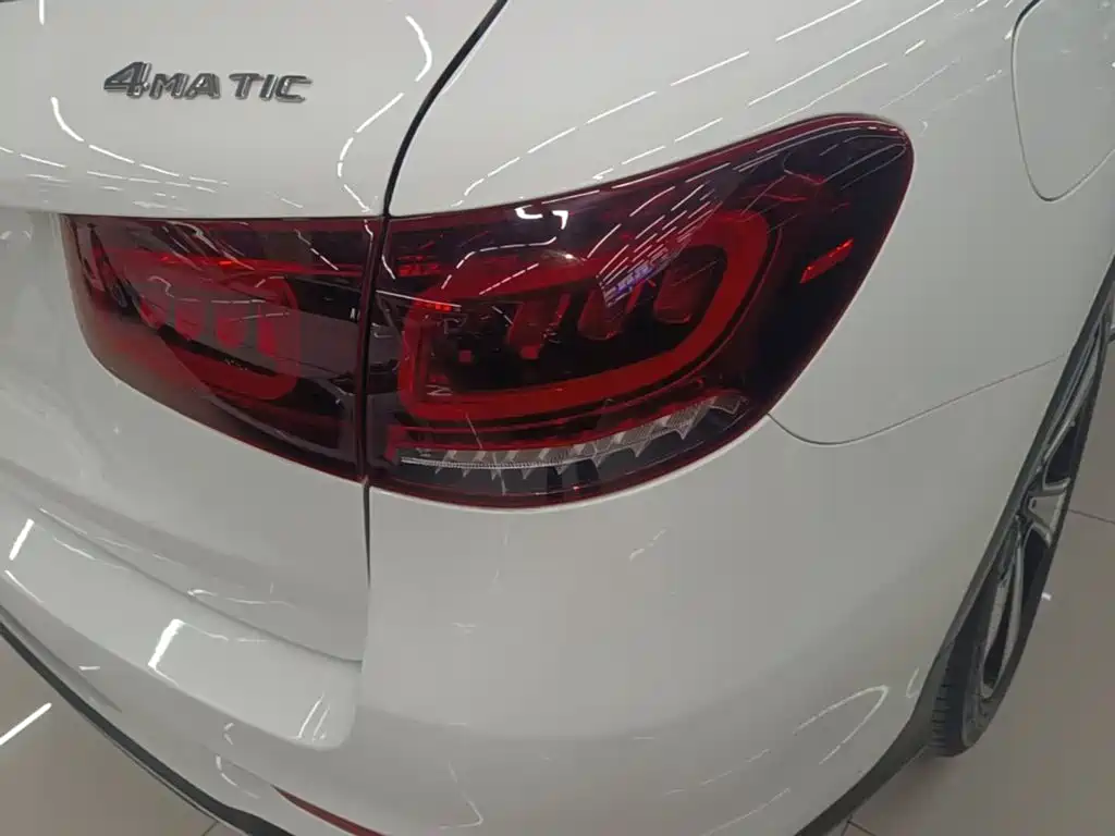 Mercedes-Benz GLC — миниатюра 8