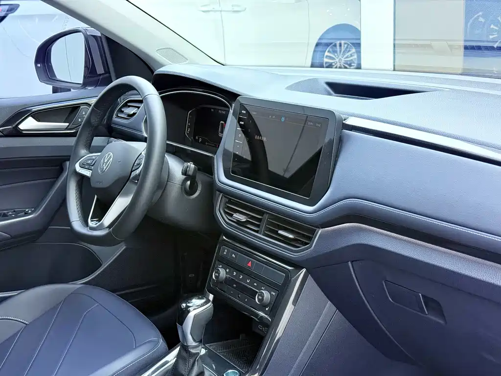 Volkswagen Tharu — миниатюра 6