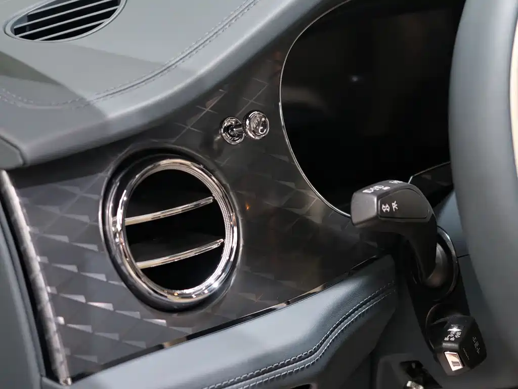 Bentley Bentayga 2022 4.0T V8