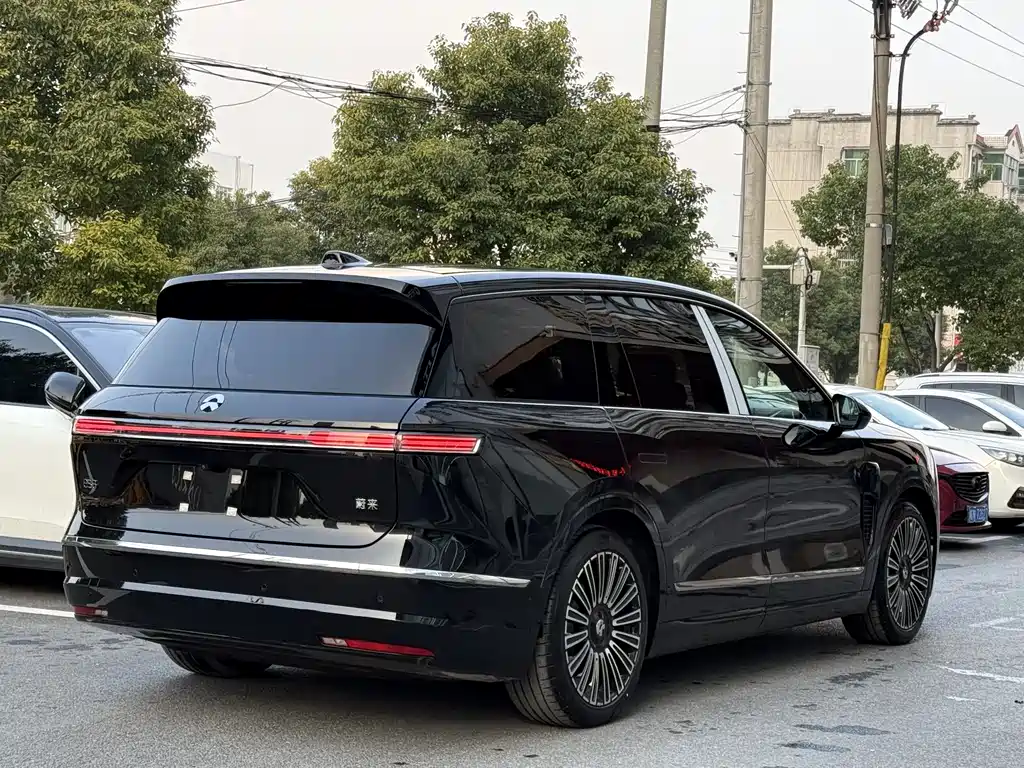 NIO ES8 2026 мест Executive Luxury