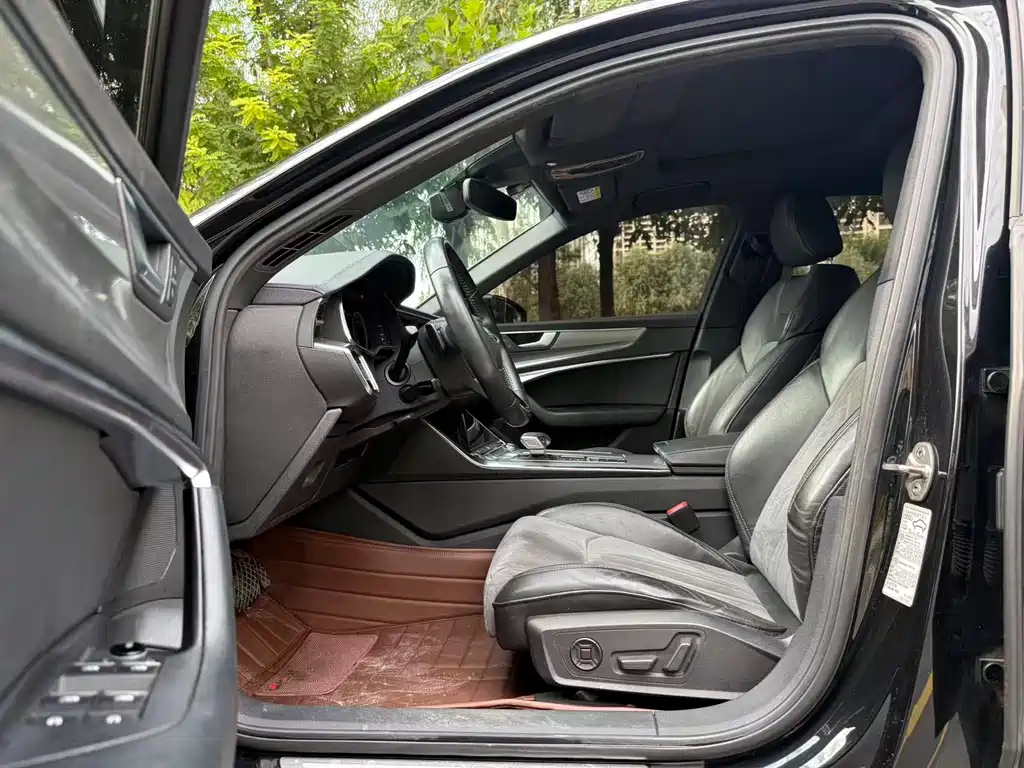 Audi A6L — миниатюра 4