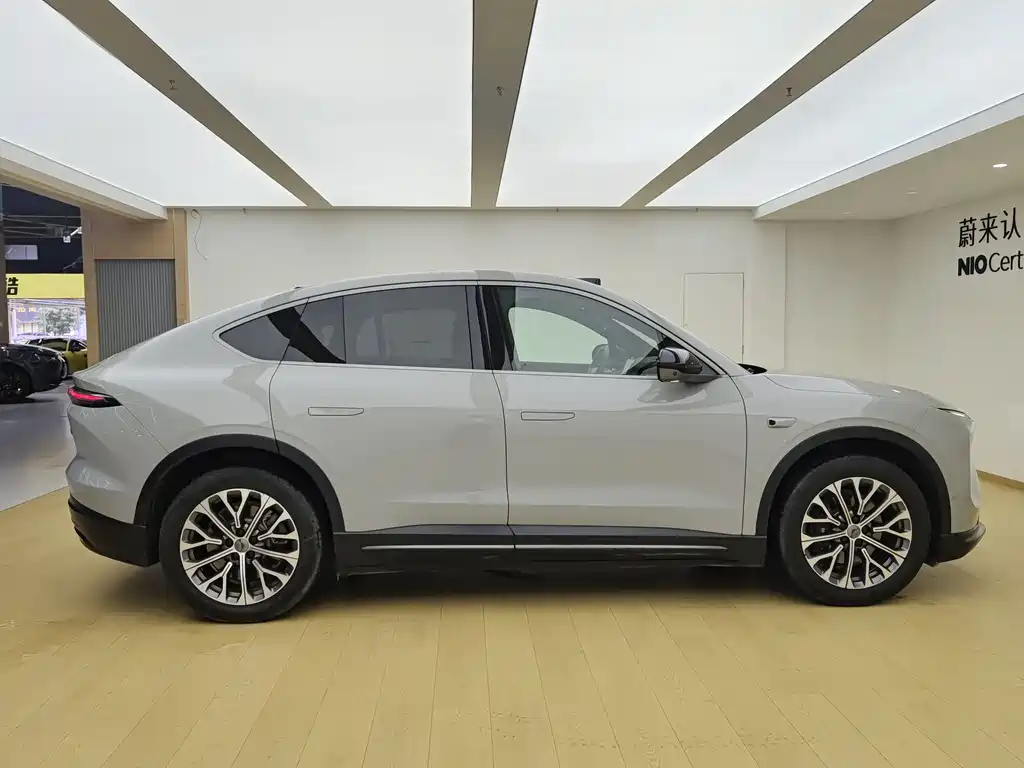 NIO EC6 2023 75kWh