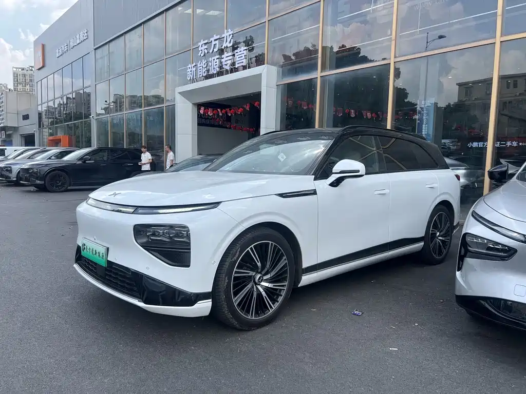 XPeng G9