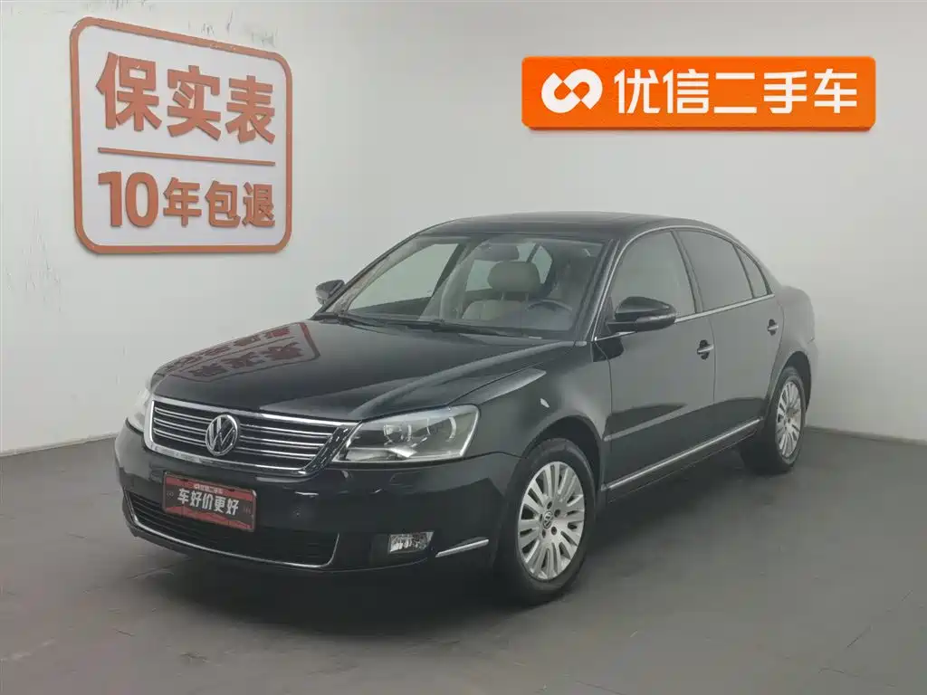 Volkswagen Passat Lingyu 2011