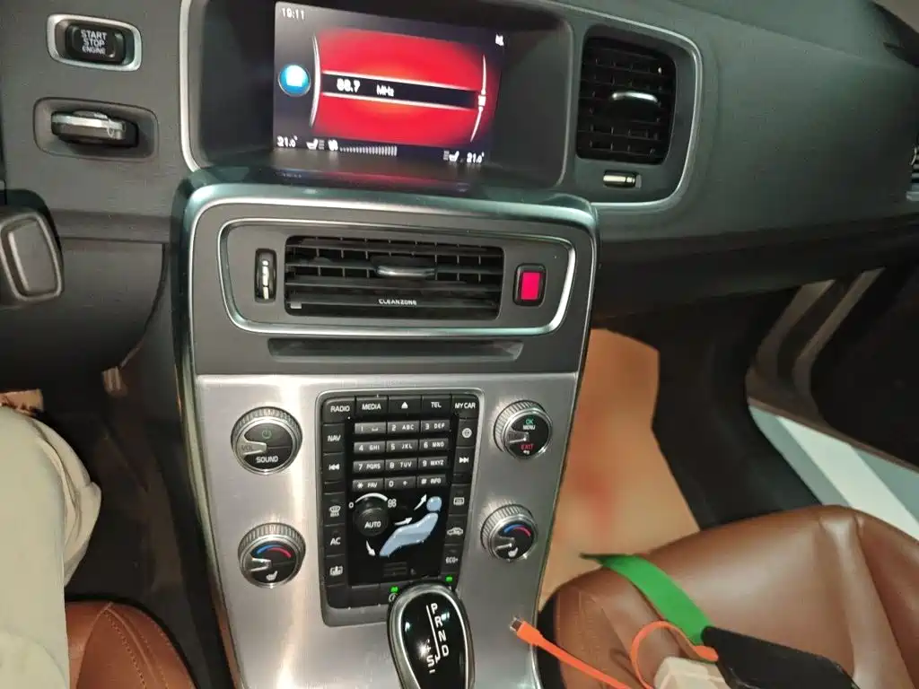 Volvo S60 — миниатюра 6