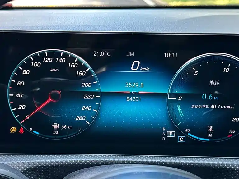 Mercedes-Benz A-Class — миниатюра 11
