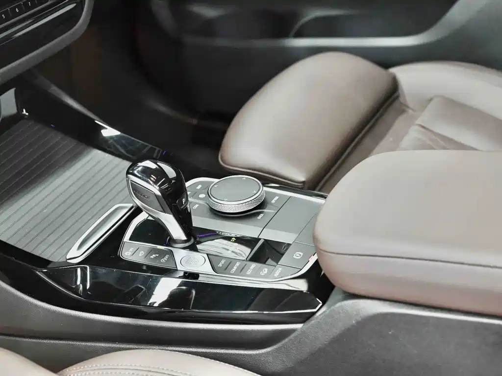 BMW X3 — миниатюра 18