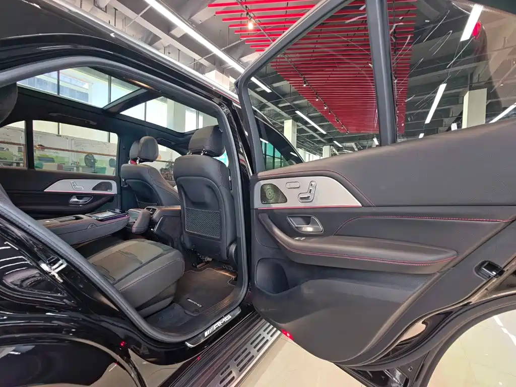Mercedes-Benz GLE AMG 2024 — фото 39