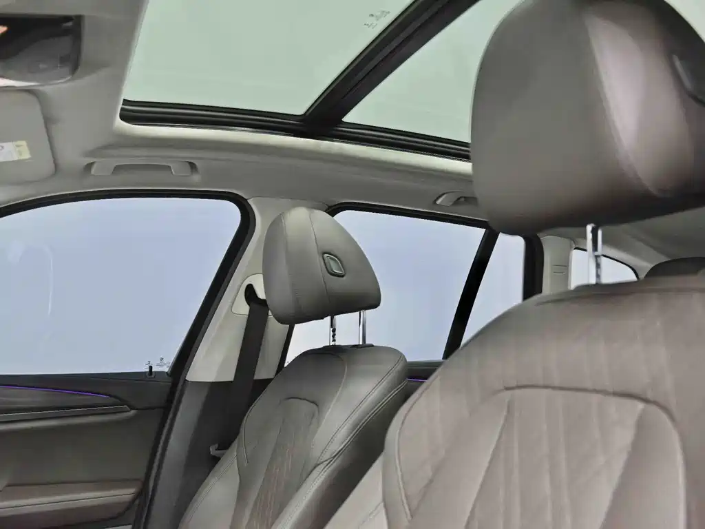 BMW X3 — миниатюра 17