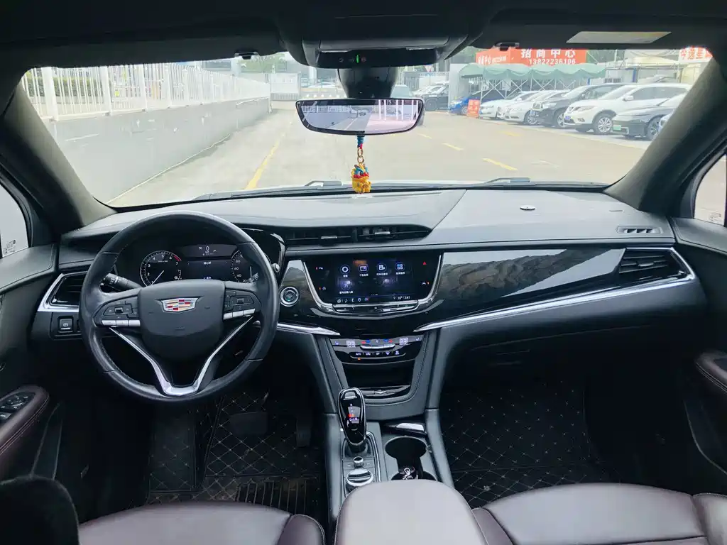 Cadillac XT6 — миниатюра 16