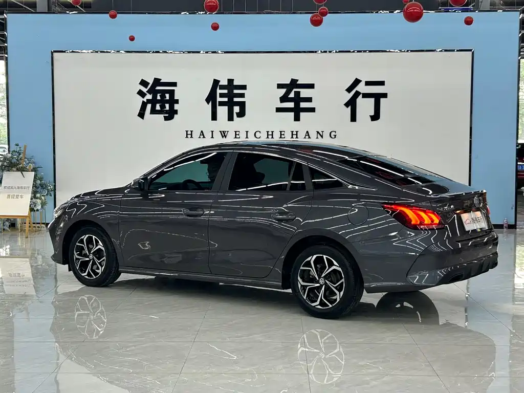MG 5 2023 180DVVT MT