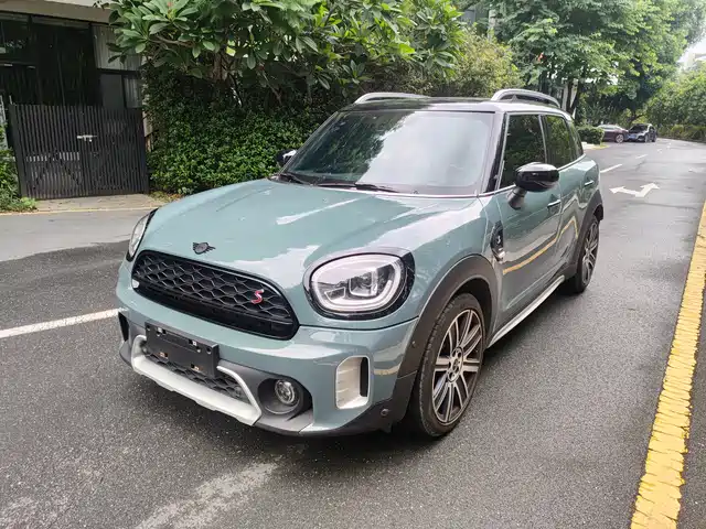 MINI Countryman — фото 1