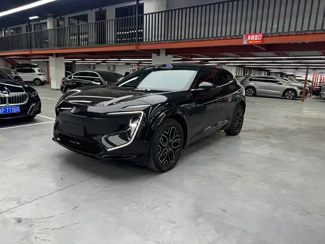 2025 Avatr 07