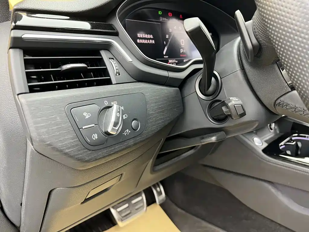 Audi A4L — миниатюра 29