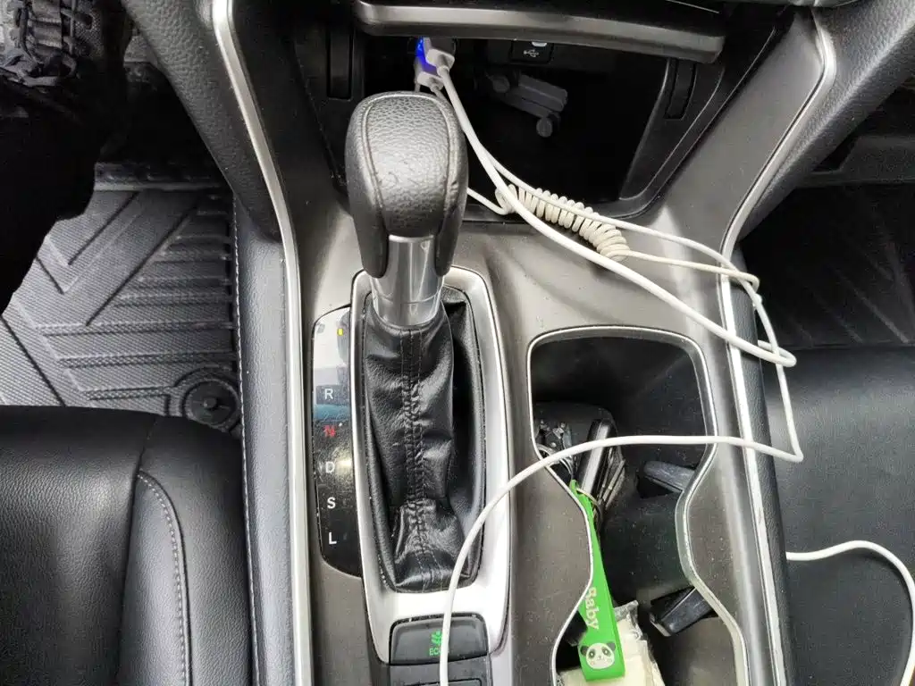 Honda Accord — миниатюра 7
