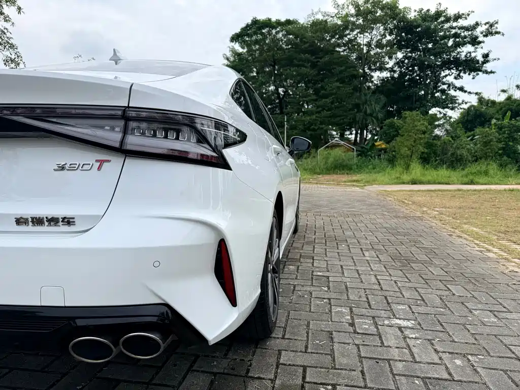 Chery Arrizo 8 — миниатюра 31
