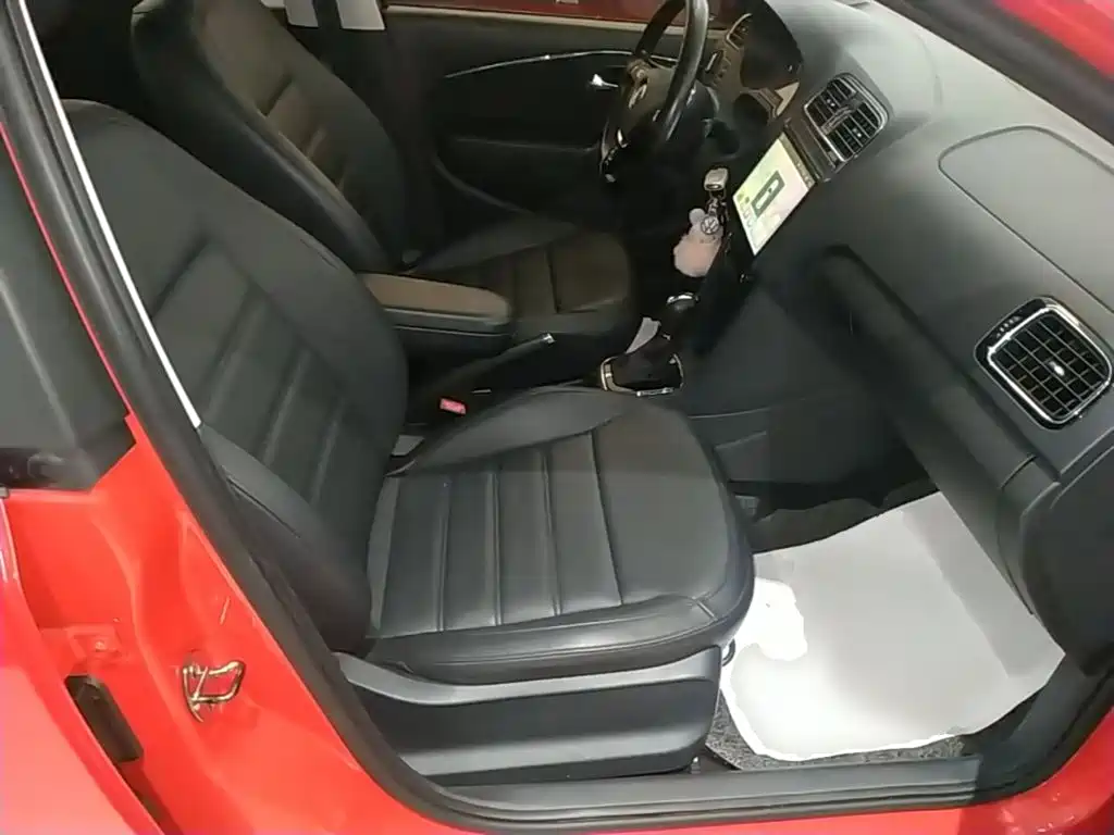 Volkswagen Polo — миниатюра 25
