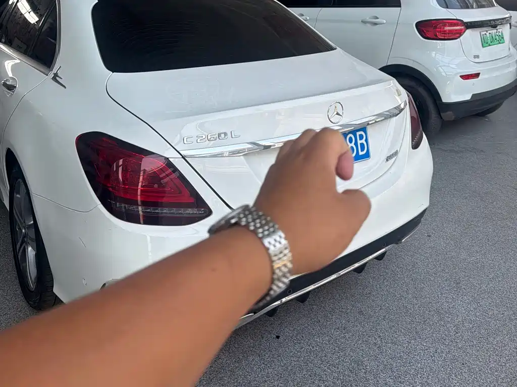 Mercedes-Benz C-Class — миниатюра 4