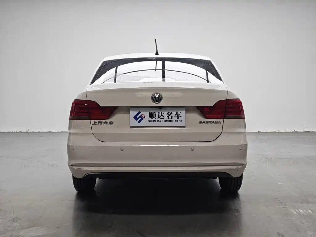 Volkswagen Santana — миниатюра 3