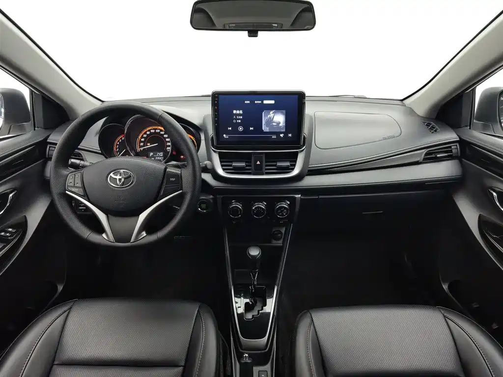 TOYOTA YARIS L ZHIXUAN