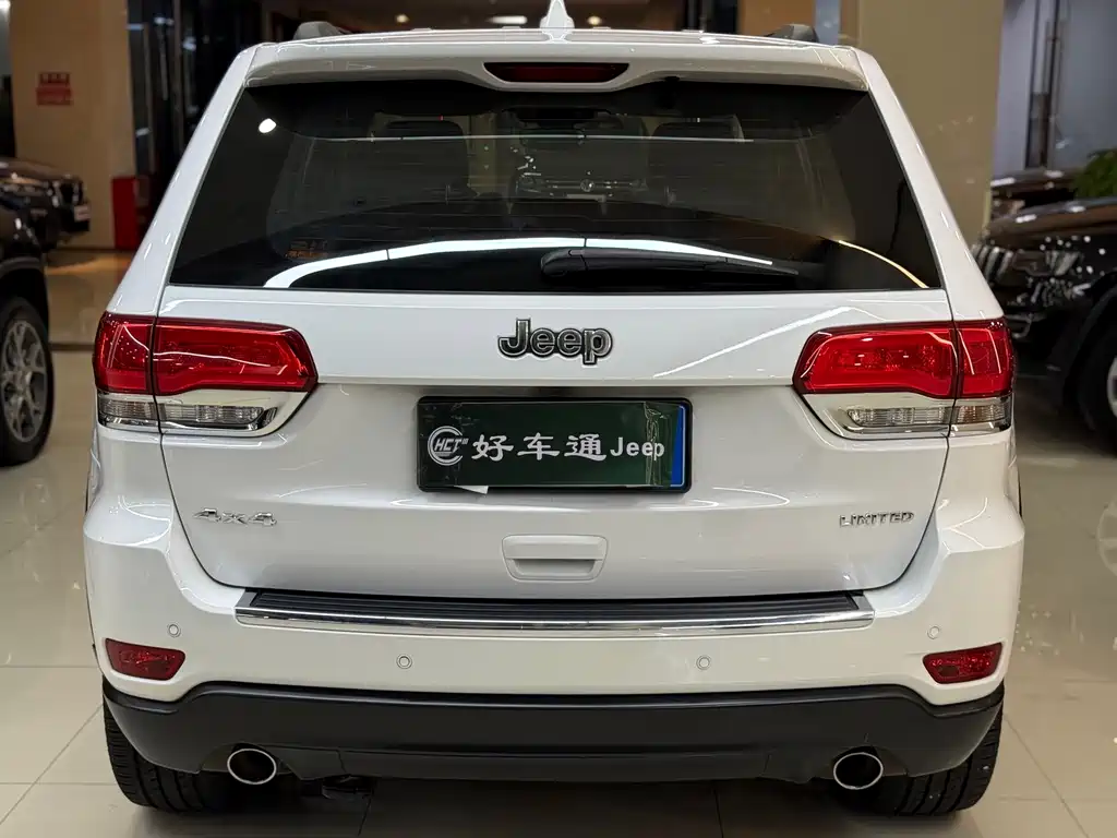 Jeep Grand Cherokee (Import) — миниатюра 16