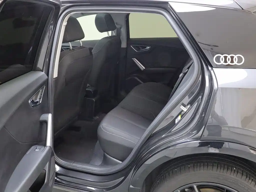Audi Q2L — миниатюра 22