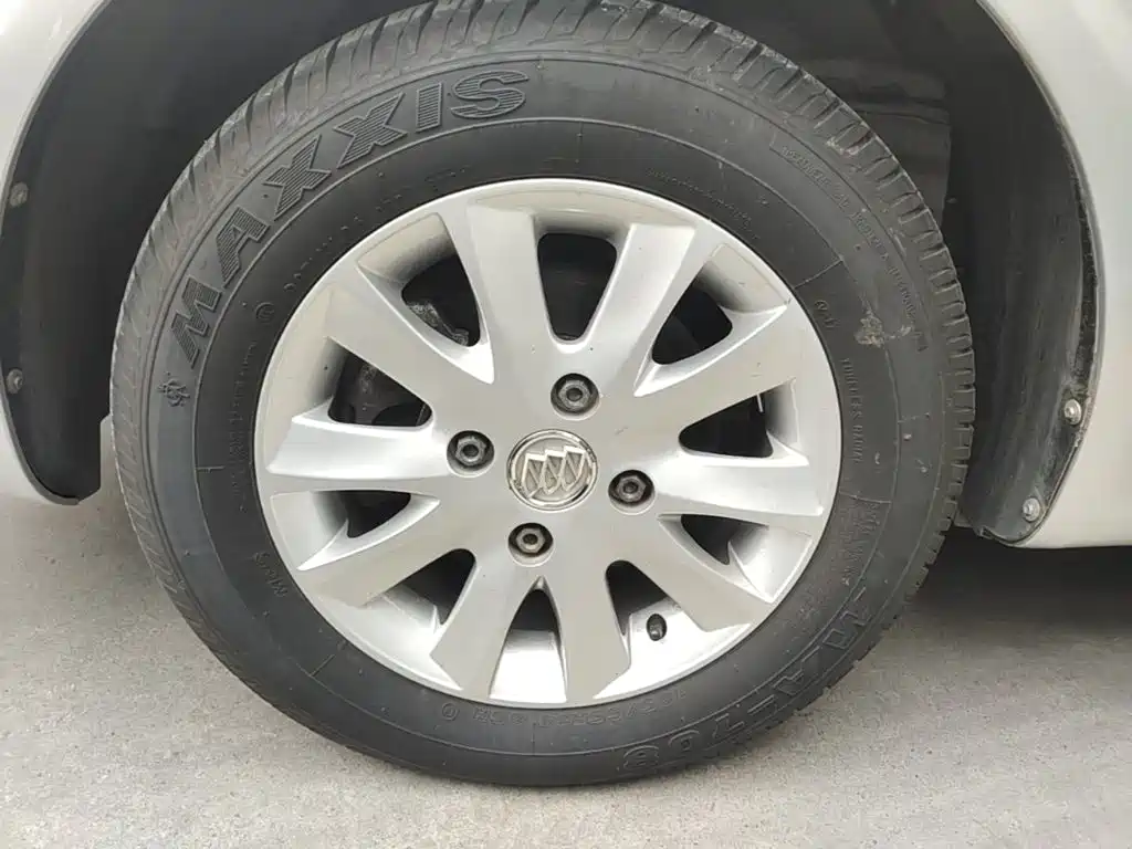 Buick Excelle — миниатюра 23